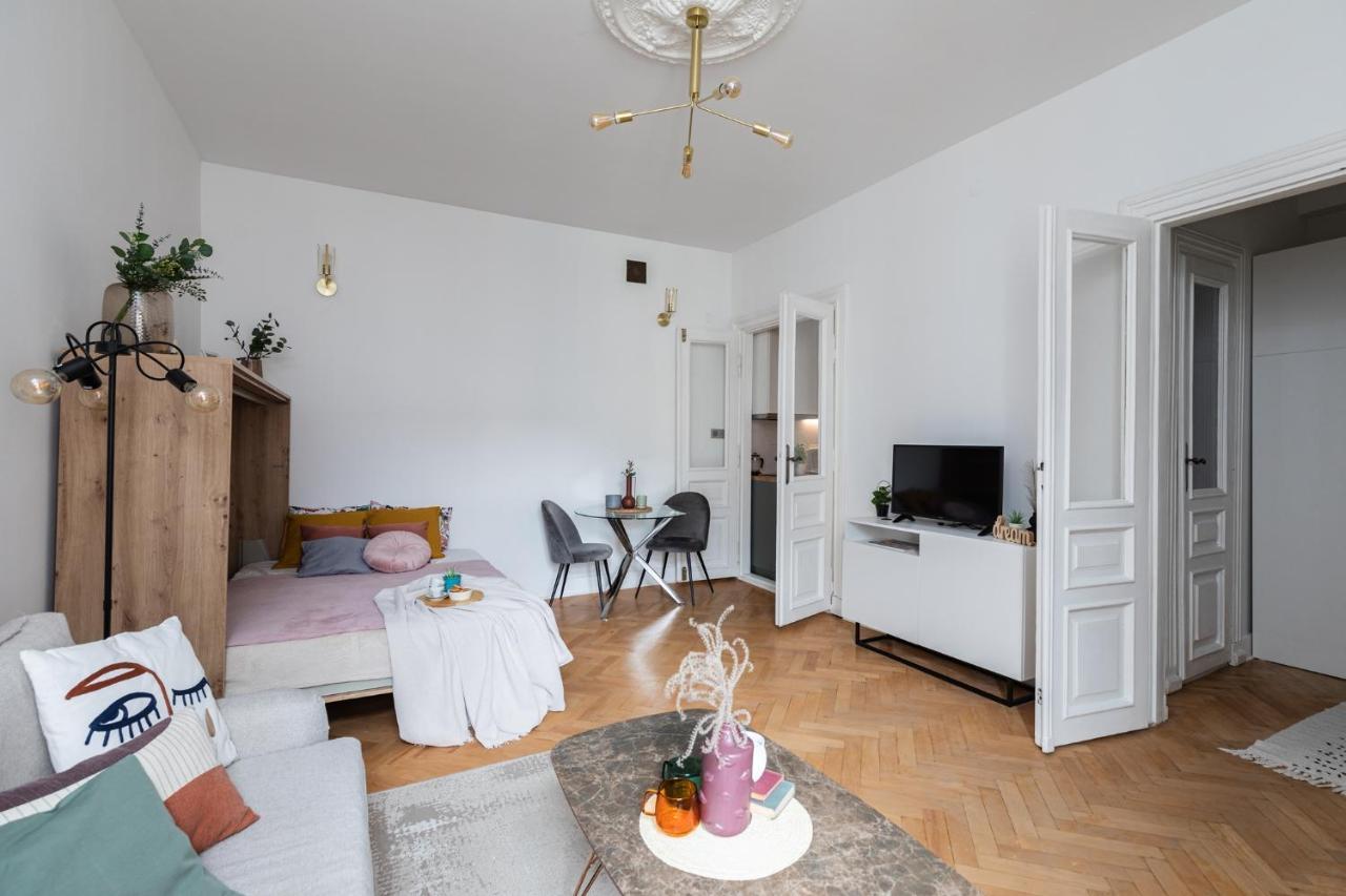 Superapart Krucza 47A Warsaw Luaran gambar